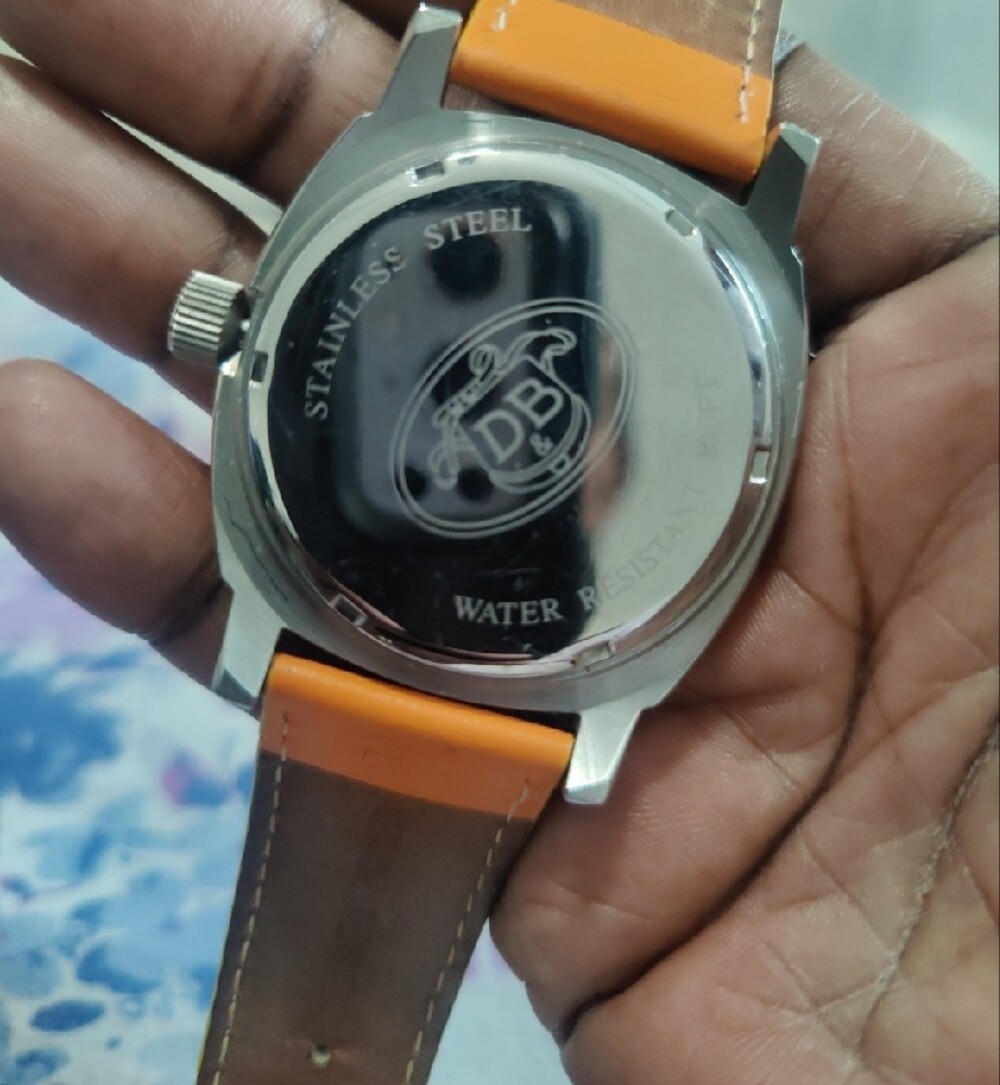 Dooney & Bourke Men’s Blue & Orange Casual Watch Working Battery Good Condition - Picture 2 of 10